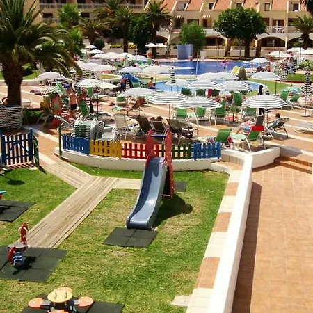 Villa Compostela Beach